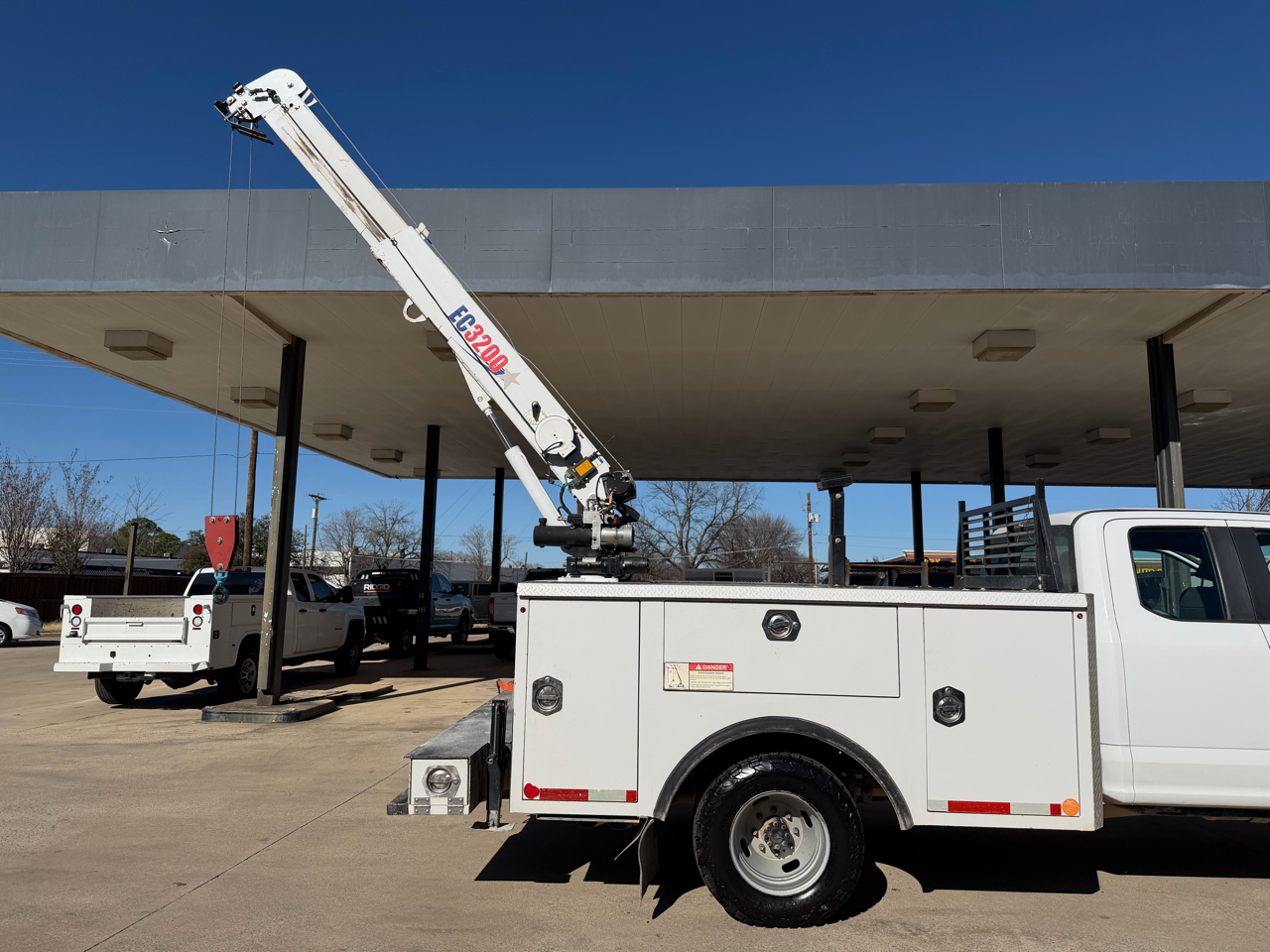 Ford F-350 SD XL SuperCab Long Bed DRW 4WD 2018