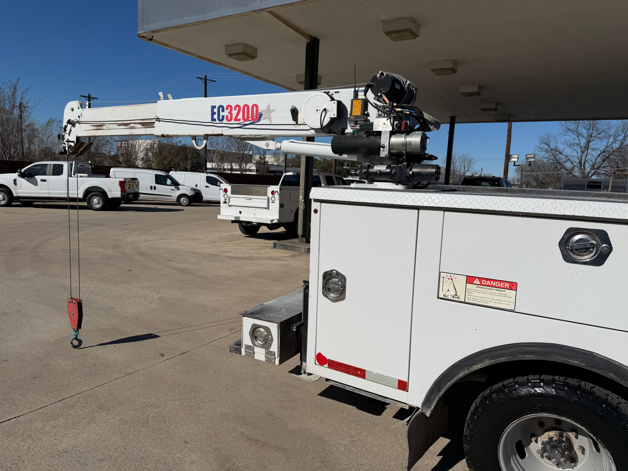 Ford F-350 SD XL SuperCab Long Bed DRW 4WD 2018