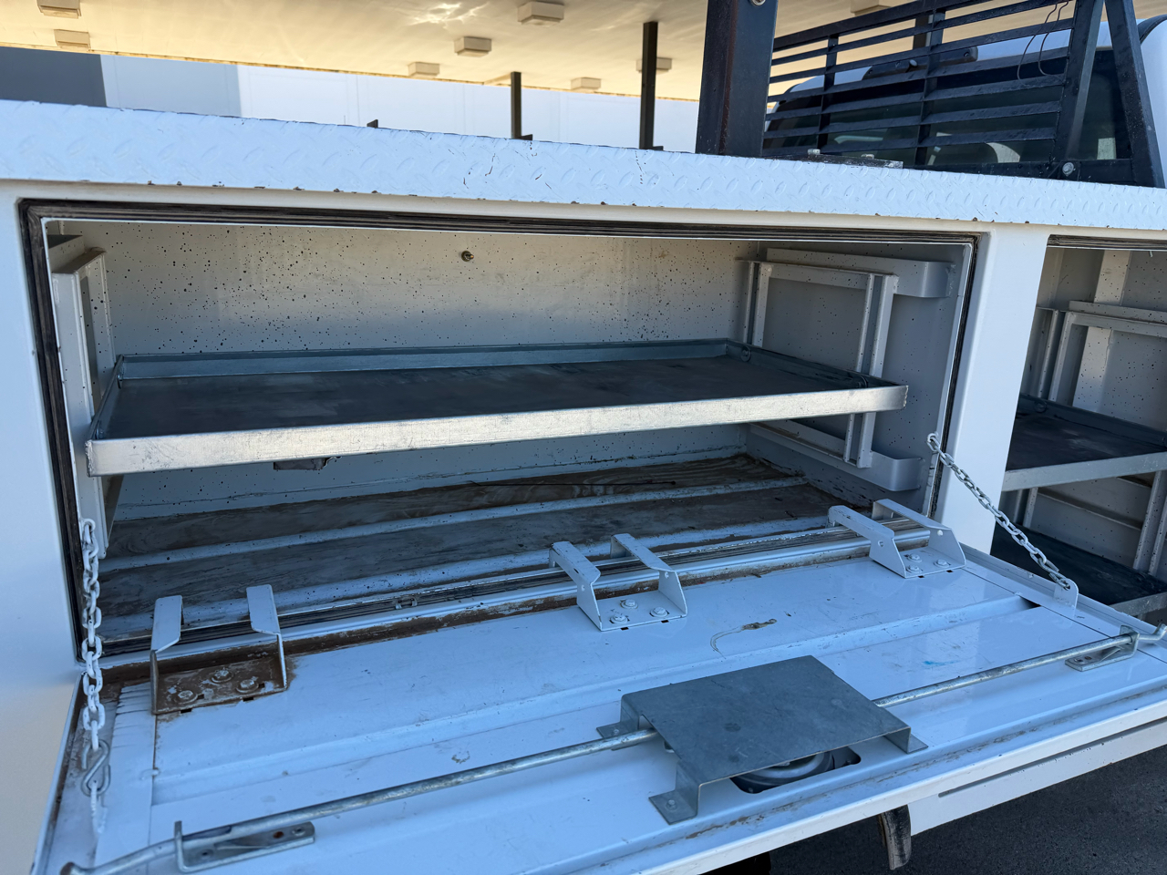 Ford F-350 SD XL SuperCab Long Bed DRW 4WD 2018