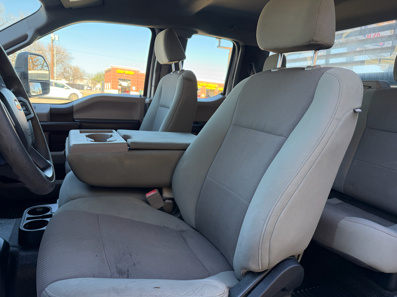 Ford F-350 SD XL SuperCab Long Bed DRW 4WD 2018