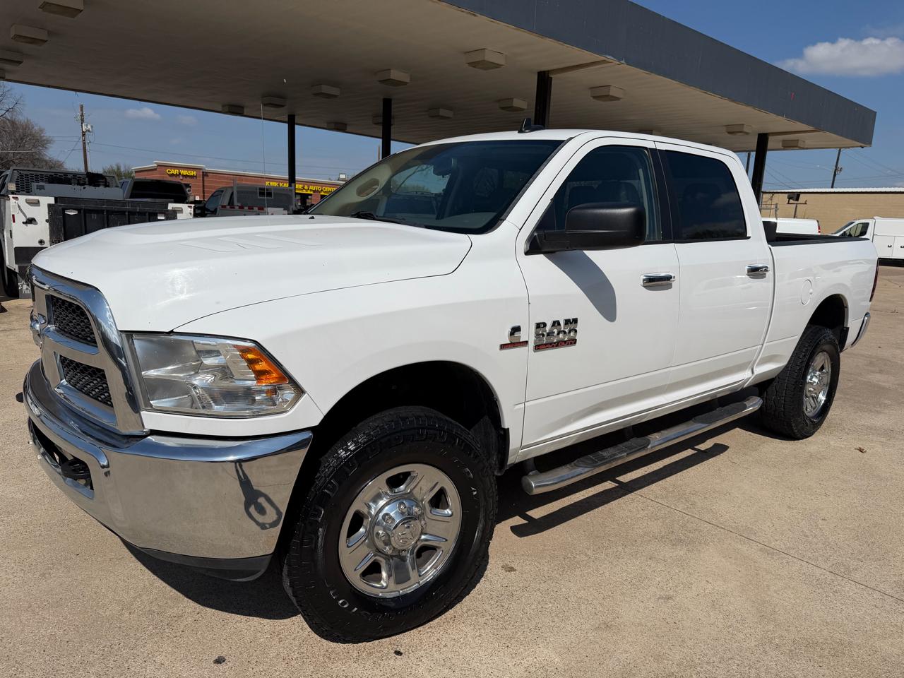 2017 RAM 2500 SLT Crew Cab SWB 4WD