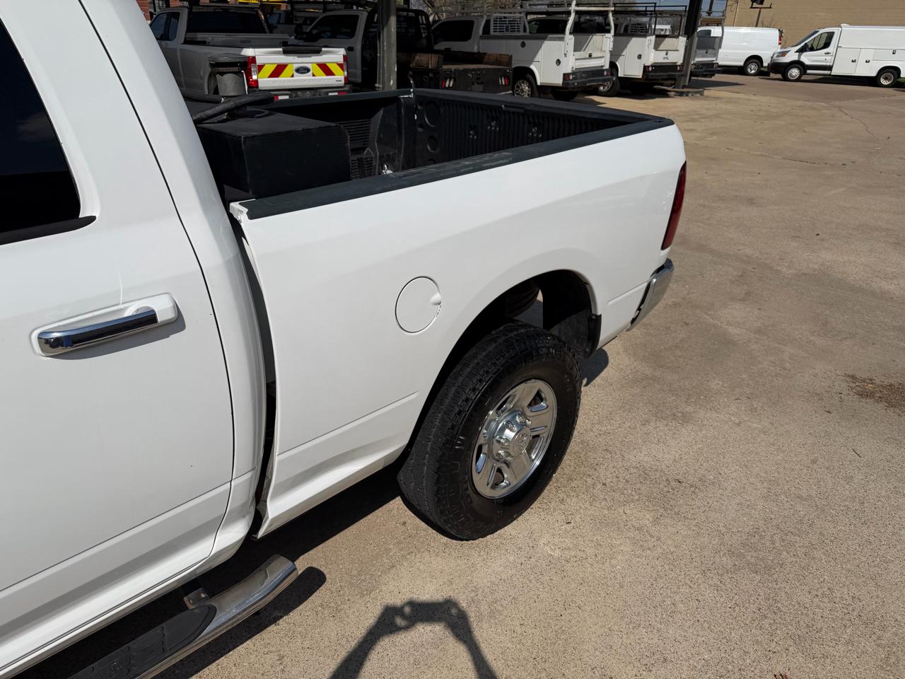 RAM 2500 SLT Crew Cab SWB 4WD 2017