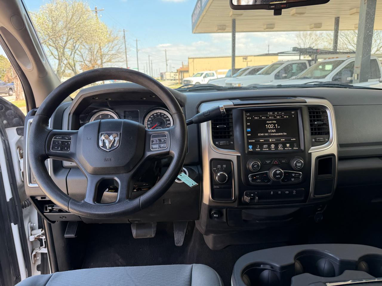 RAM 2500 SLT Crew Cab SWB 4WD 2017