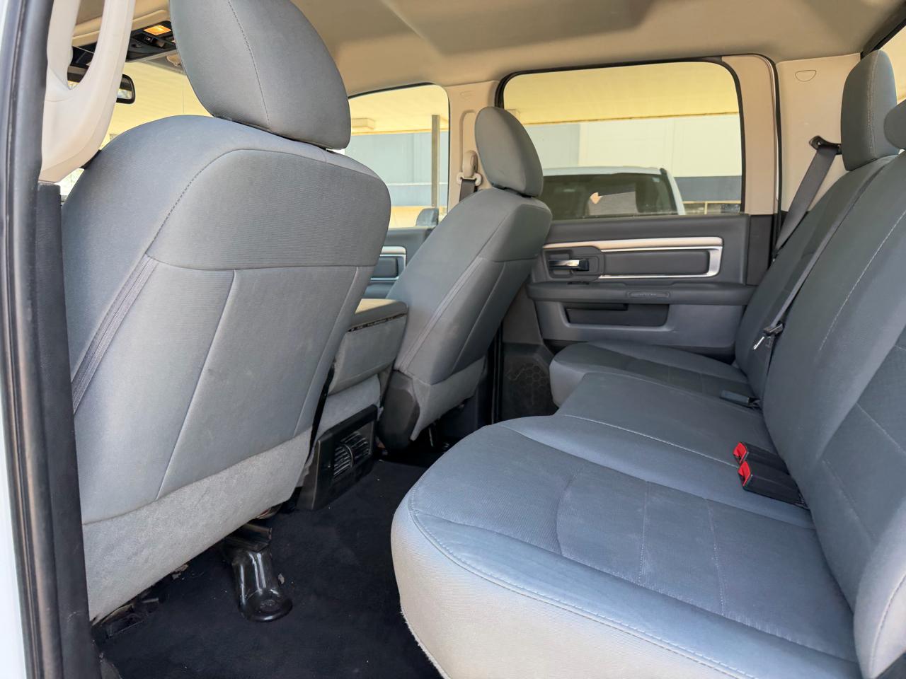 RAM 2500 SLT Crew Cab SWB 4WD 2017