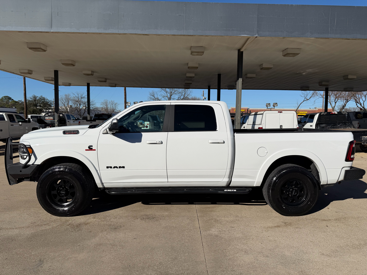 RAM 2500 Laramie Crew Cab SWB 4WD 2021