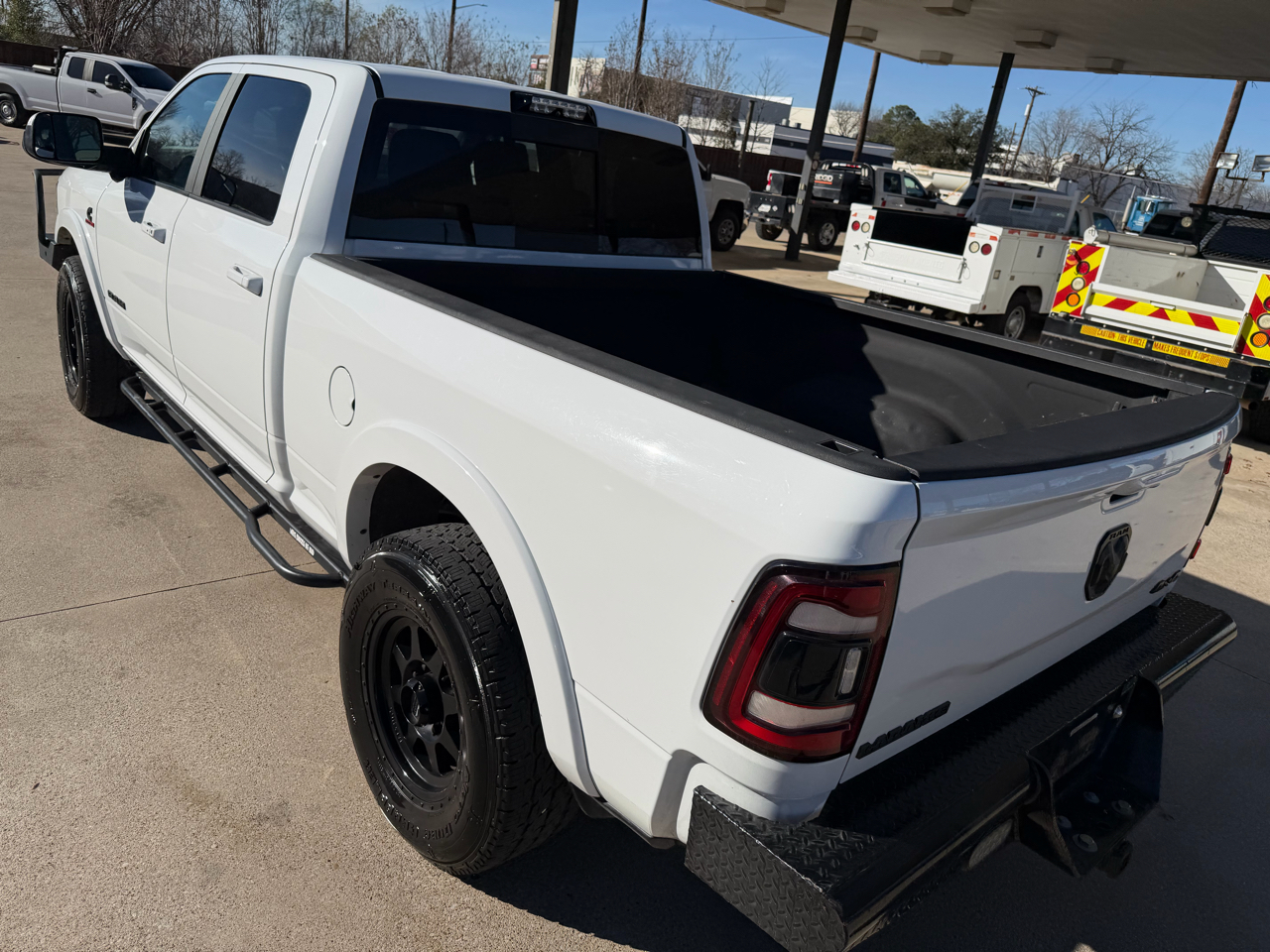 RAM 2500 Laramie Crew Cab SWB 4WD 2021