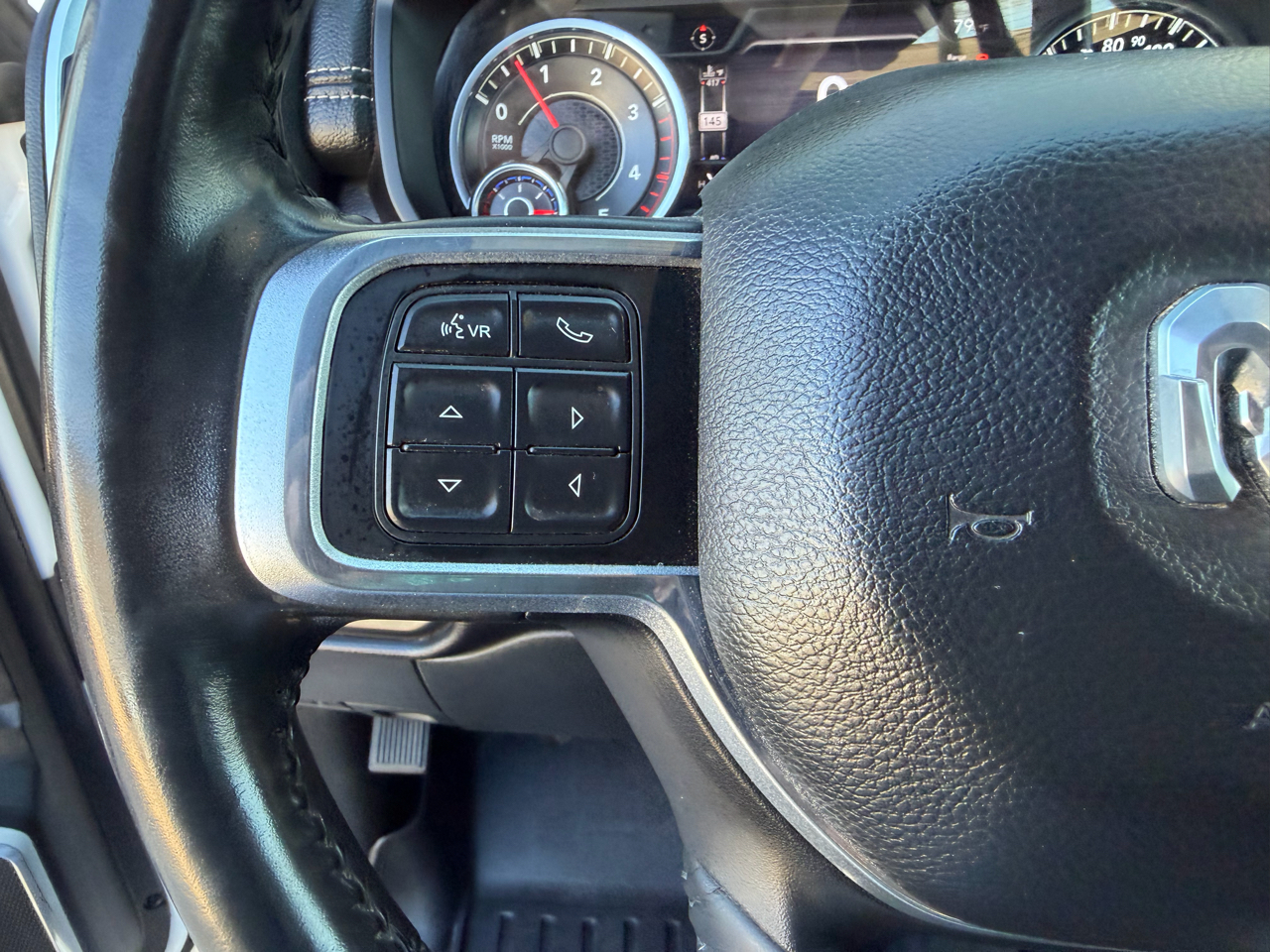 RAM 2500 Laramie Crew Cab SWB 4WD 2021