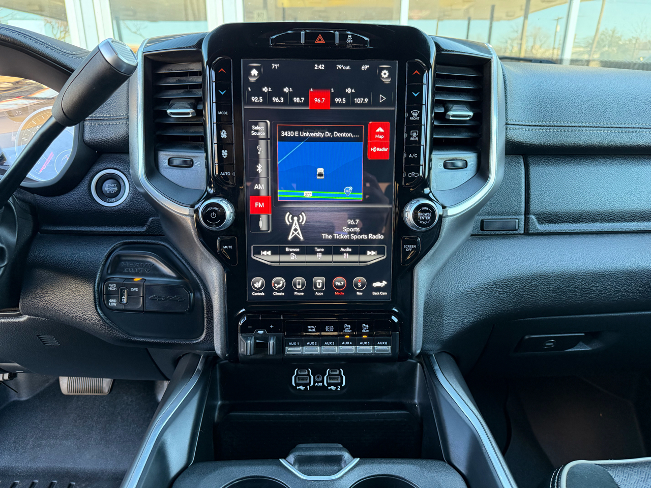 RAM 2500 Laramie Crew Cab SWB 4WD 2021