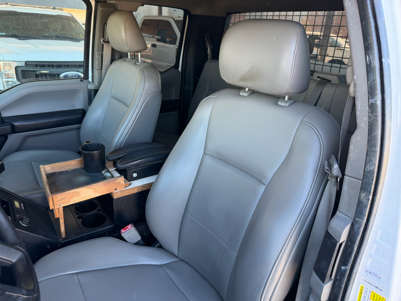 Ford F-250 SD XL SuperCab 2WD 2019