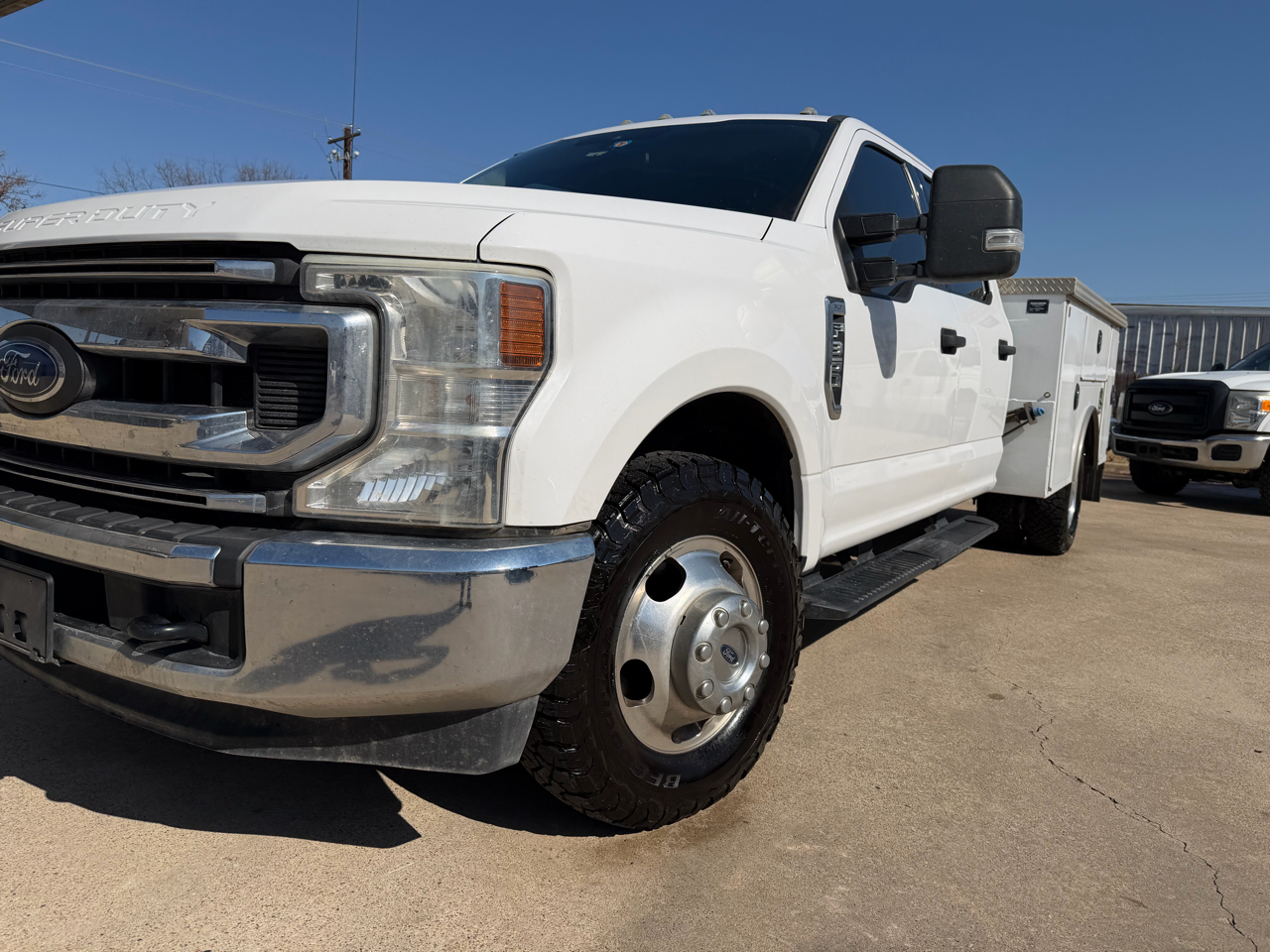 Ford F-350 SD XL Crew Cab Long Bed DRW 2WD 2021