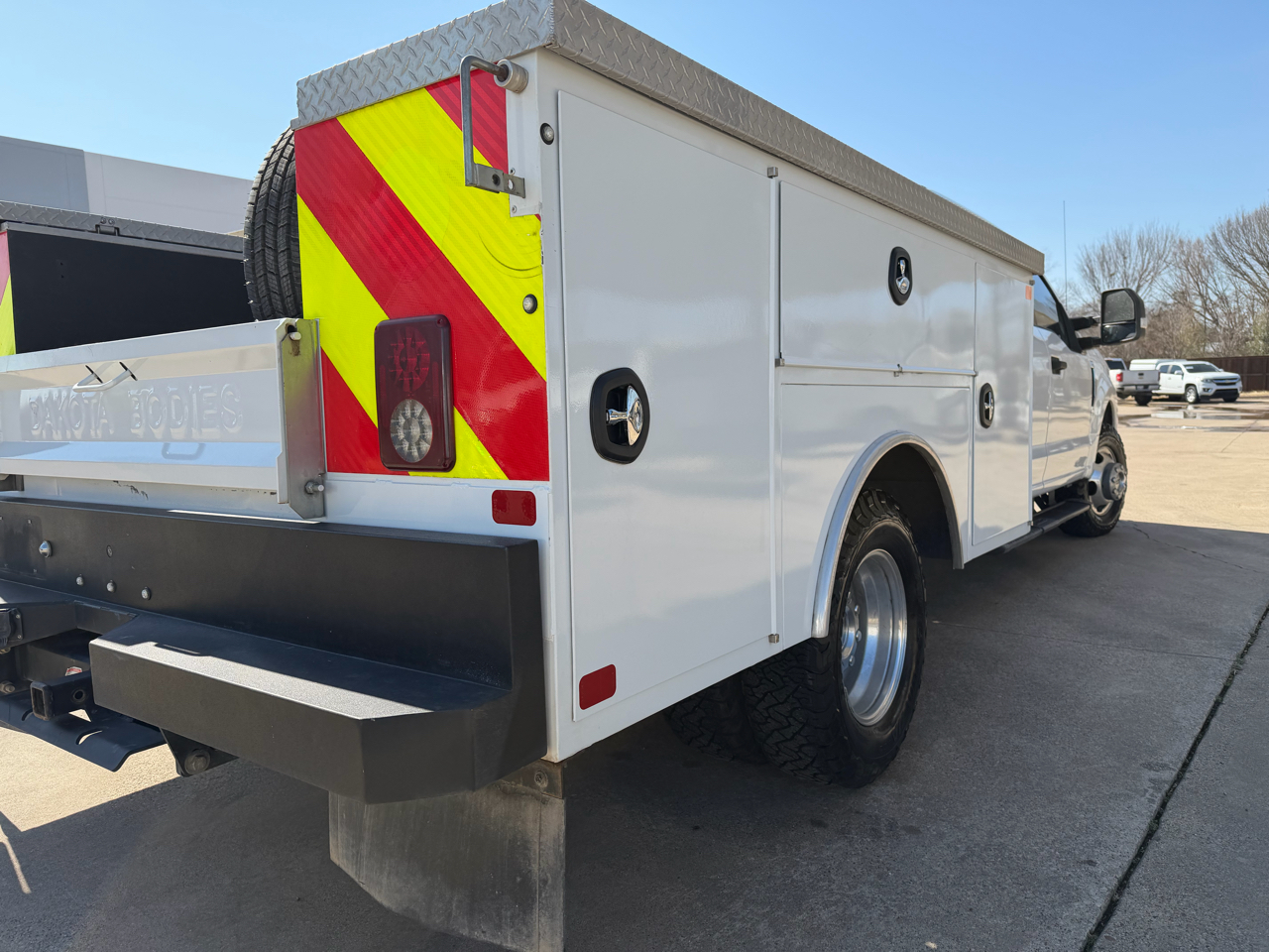 Ford F-350 SD XL Crew Cab Long Bed DRW 2WD 2021