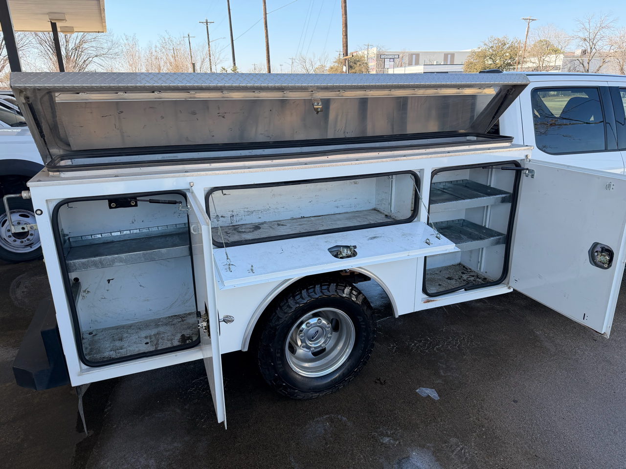 Ford F-350 SD XL Crew Cab Long Bed DRW 2WD 2021