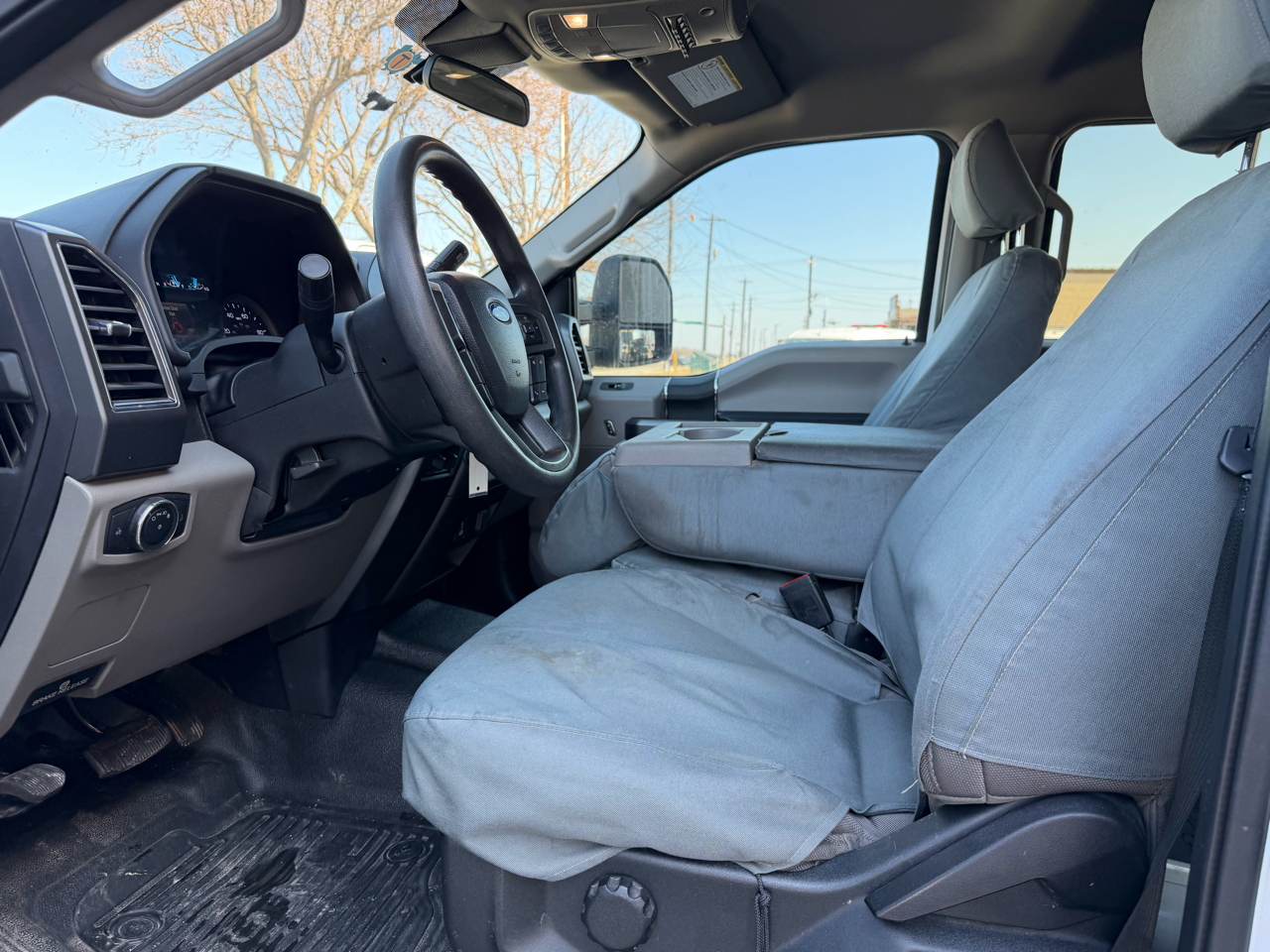 Ford F-350 SD XL Crew Cab Long Bed DRW 2WD 2021