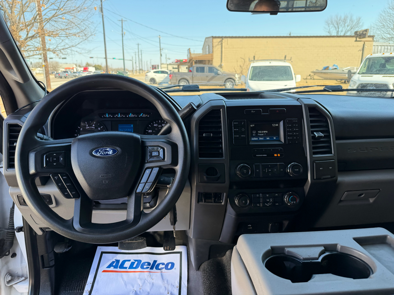Ford F-350 SD XL SuperCab 2WD 2019