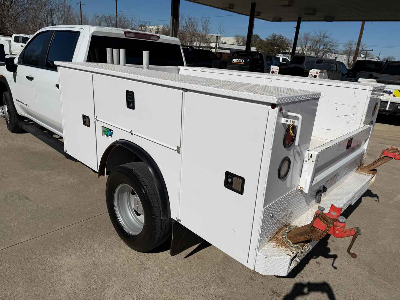 GMC Sierra 3500HD Pro Crew Cab 4WD LB 2024