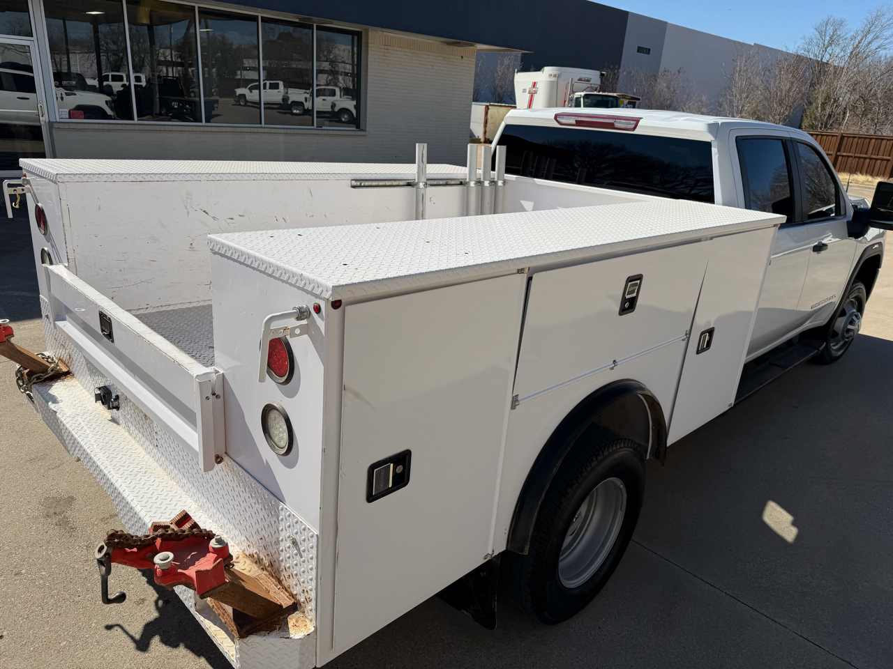 GMC Sierra 3500HD Pro Crew Cab 4WD LB 2024