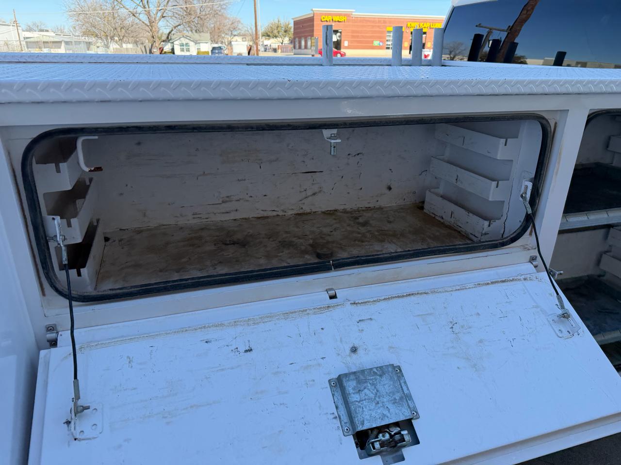 GMC Sierra 3500HD Pro Crew Cab 4WD LB 2024