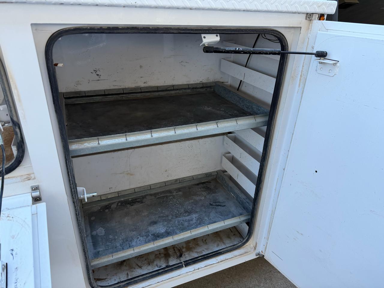 GMC Sierra 3500HD Pro Crew Cab 4WD LB 2024