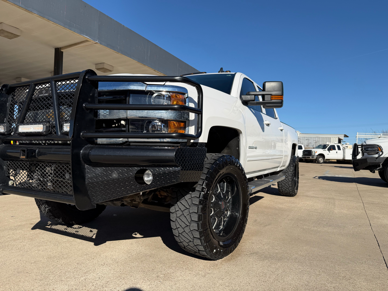 Chevrolet Silverado 2500HD LT Crew Cab 4WD 2018