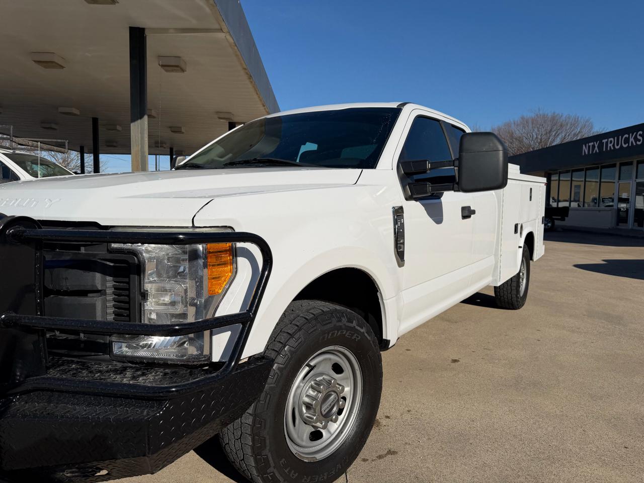 Ford F-250 SD XL SuperCab 2WD 2017