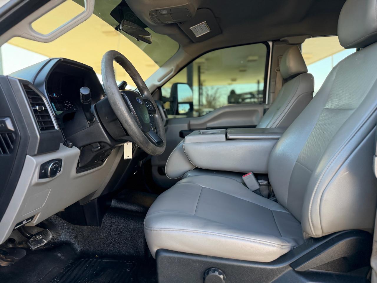 Ford F-250 SD XL SuperCab 2WD 2017