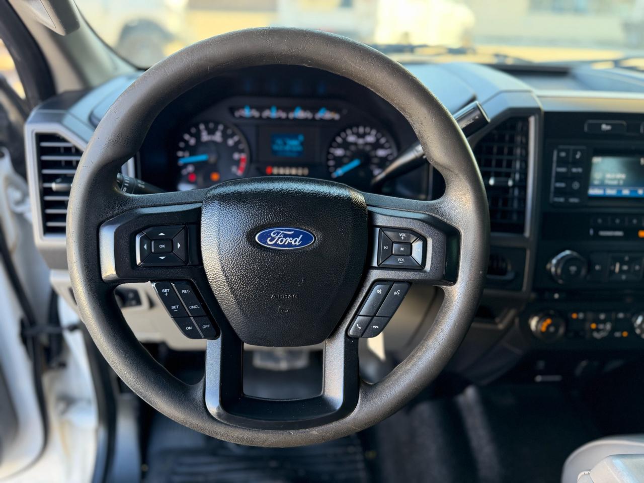 Ford F-250 SD XL SuperCab 2WD 2017