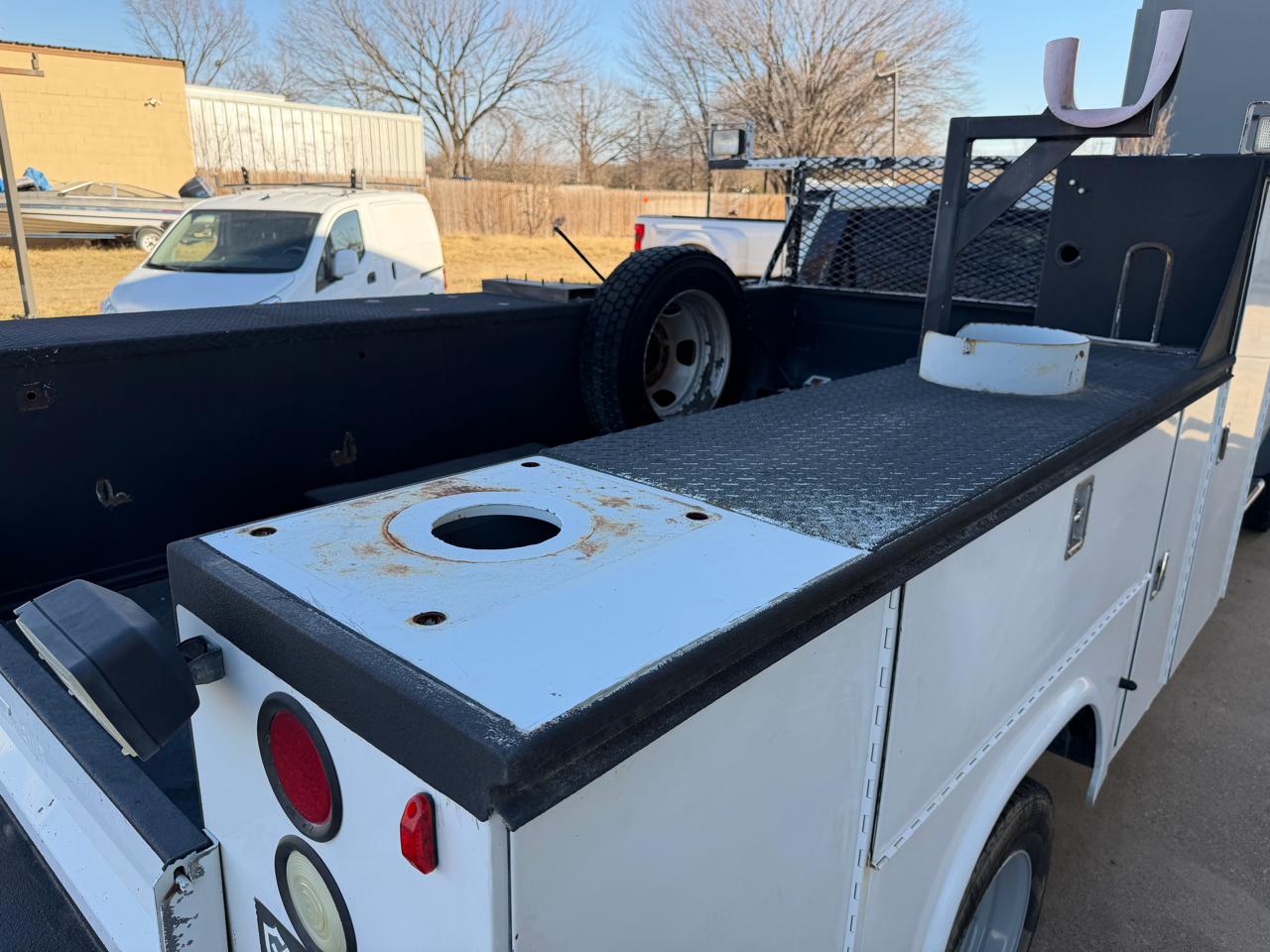 Dodge Ram 5500 Crew Cab 2WD 2011