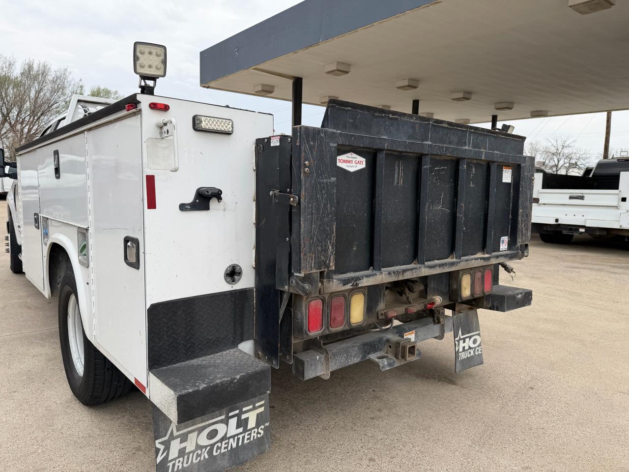 Ford F-350 SD XL SuperCab Long Bed DRW 2WD 2019