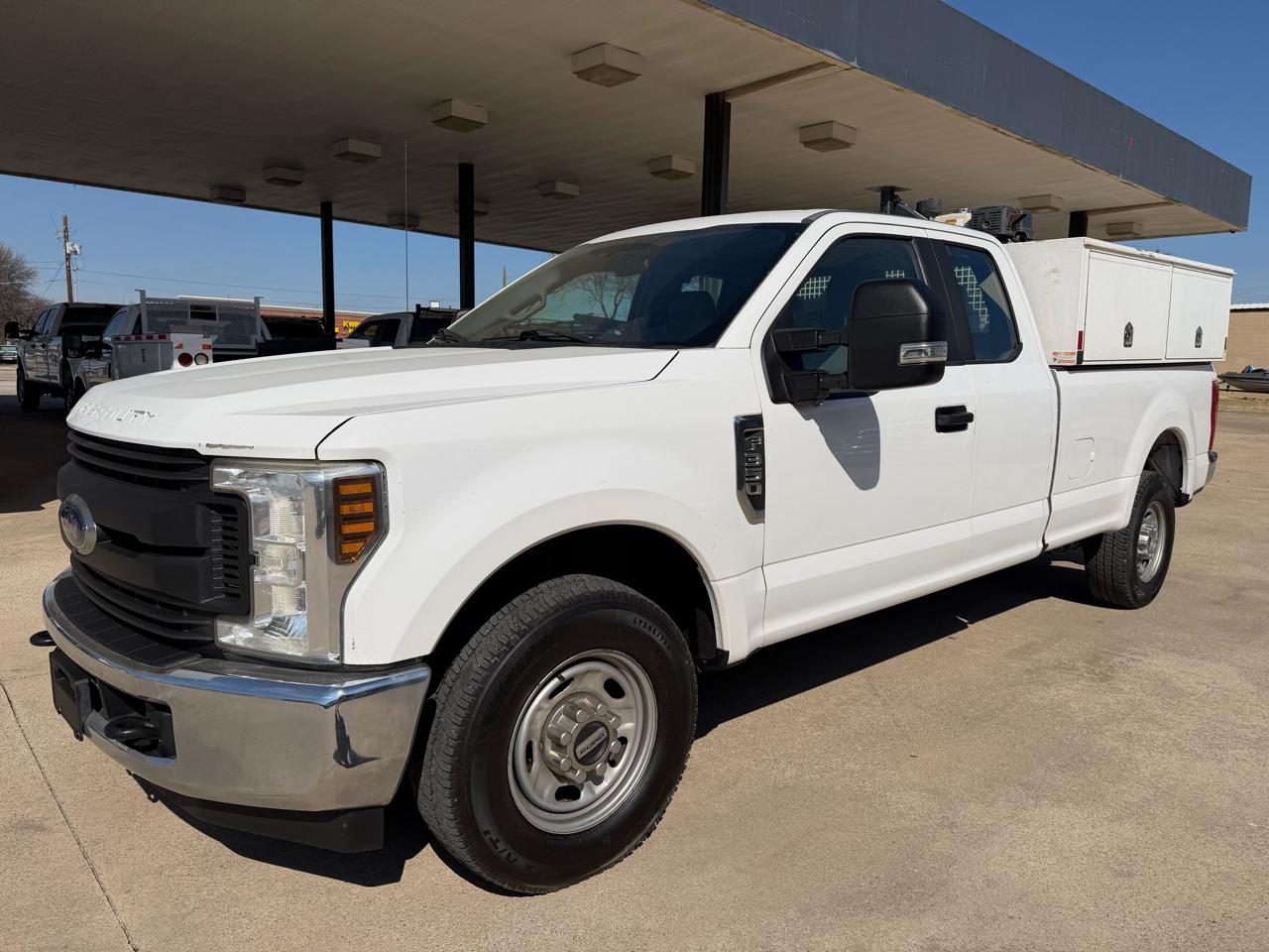 Ford F-350 SD XL SuperCab 2WD 2019