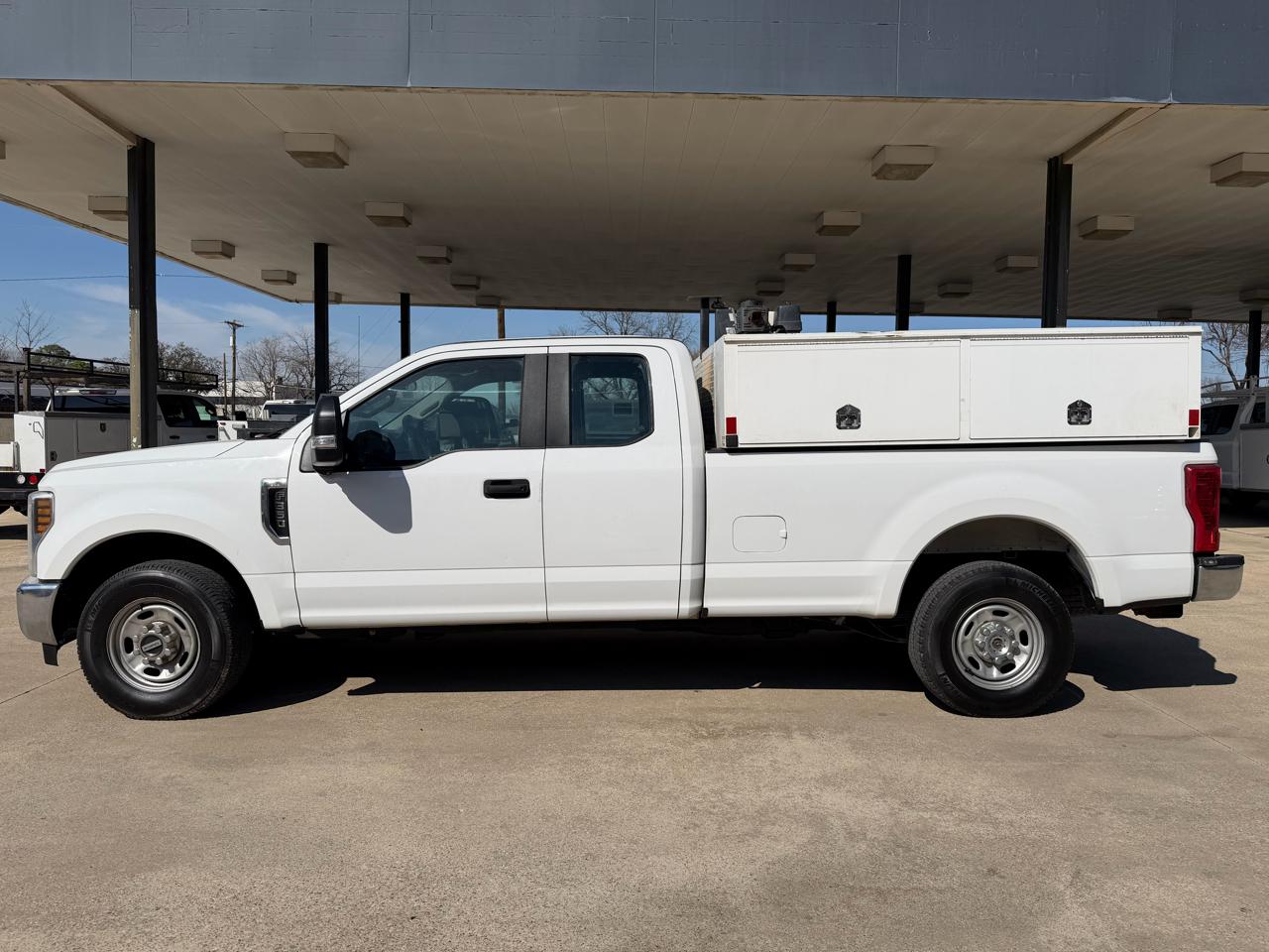 Ford F-350 SD XL SuperCab 2WD 2019