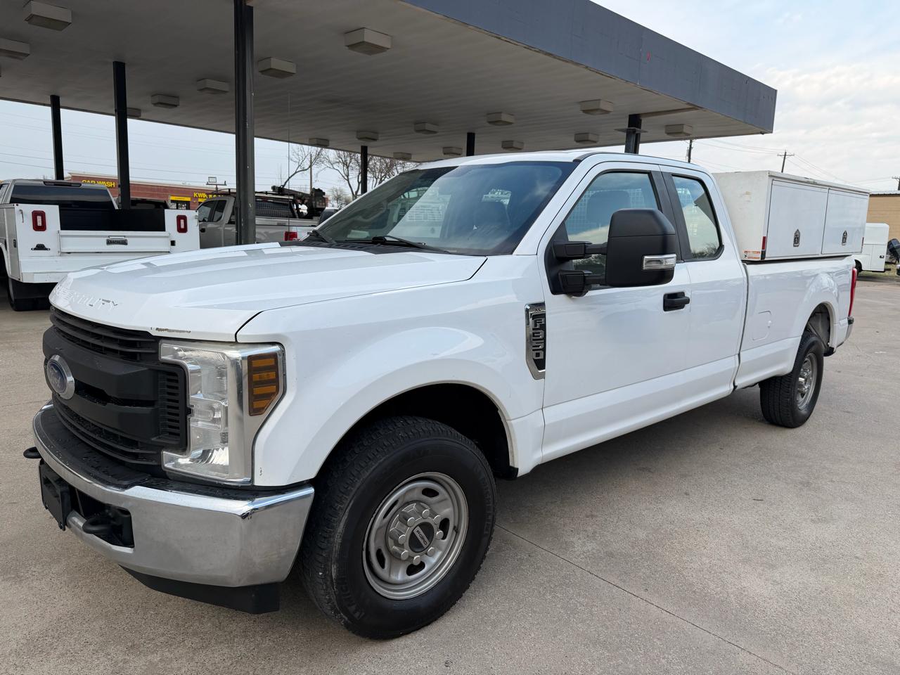 2019 Ford F-350 SD XL SuperCab 2WD