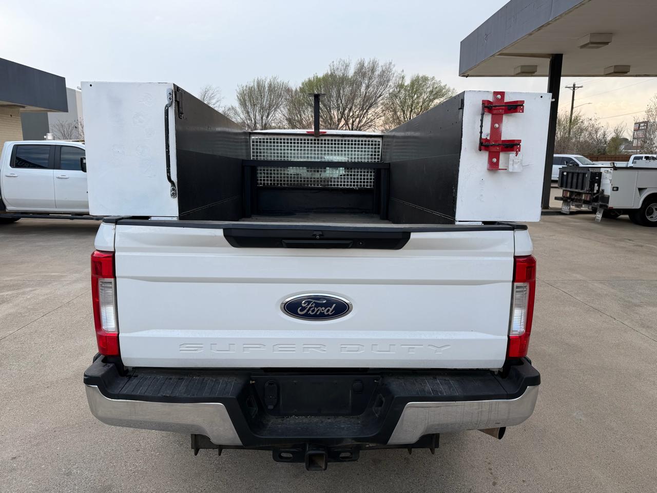 Ford F-350 SD XL SuperCab 2WD 2019