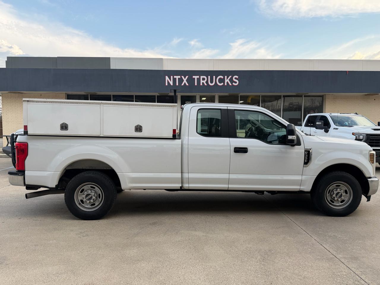 Ford F-350 SD XL SuperCab 2WD 2019