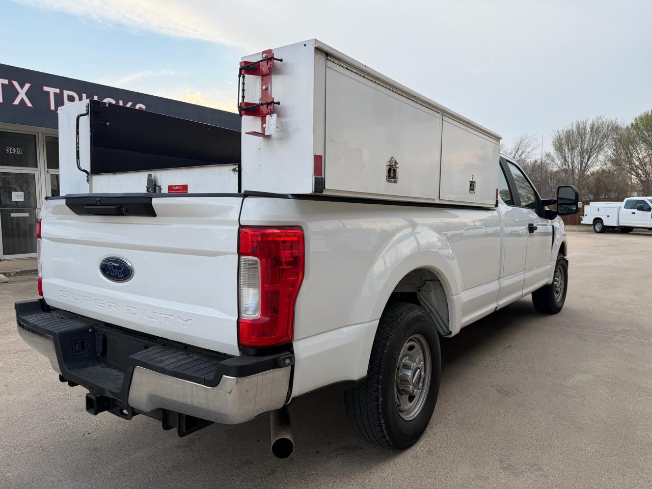 Ford F-350 SD XL SuperCab 2WD 2019