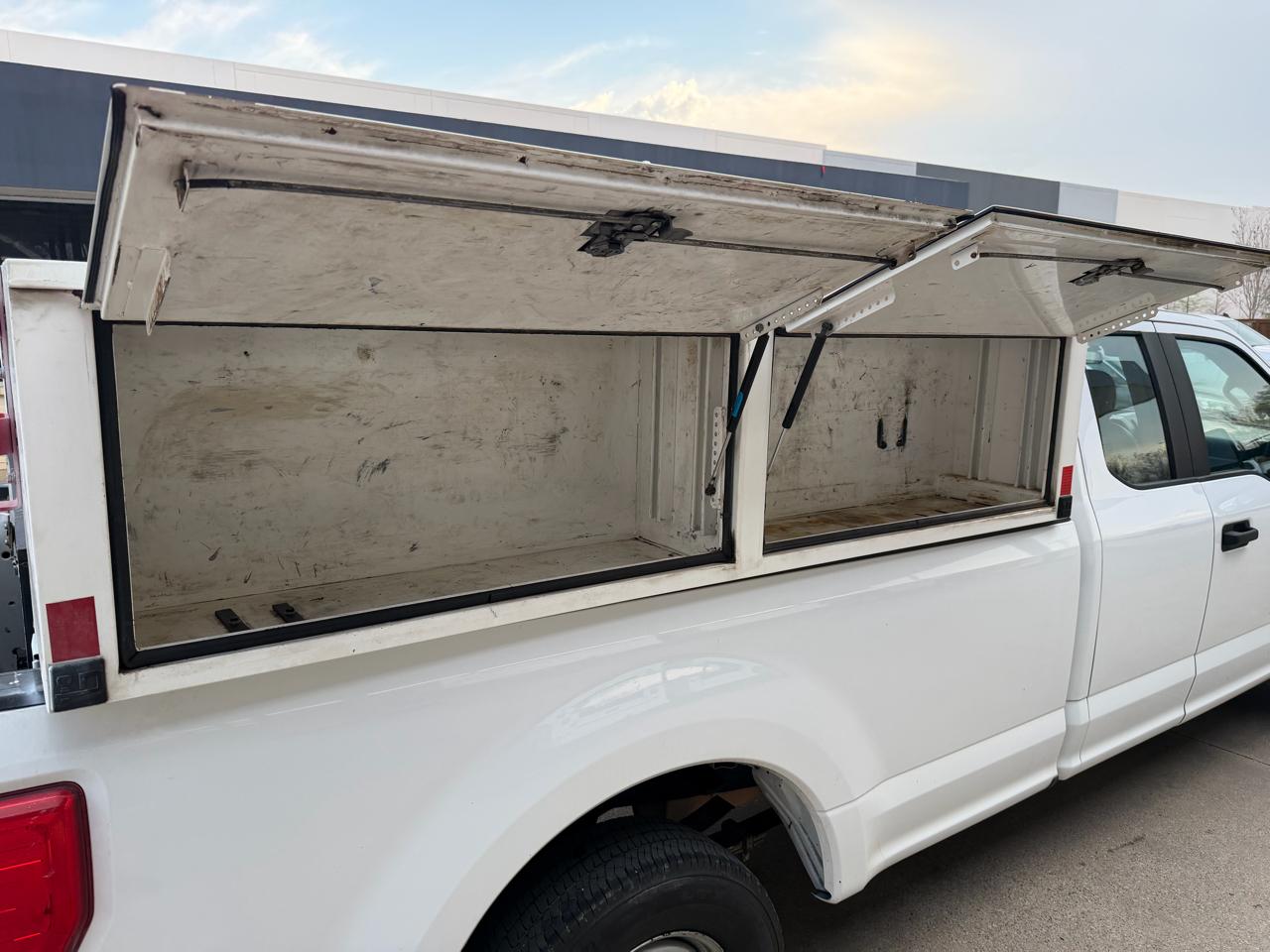 Ford F-350 SD XL SuperCab 2WD 2019