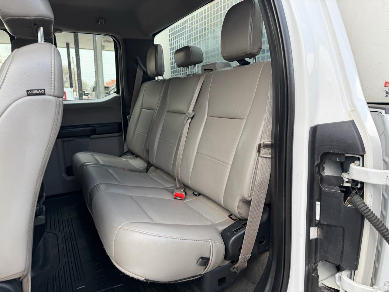 Ford F-350 SD XL SuperCab 2WD 2019