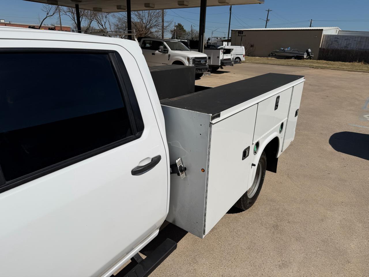 Chevrolet Silverado 3500HD Work Truck Crew Cab 4WD 2023