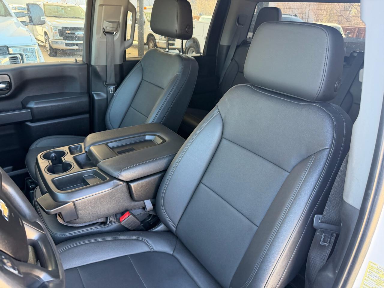 Chevrolet Silverado 3500HD Work Truck Crew Cab 4WD 2023