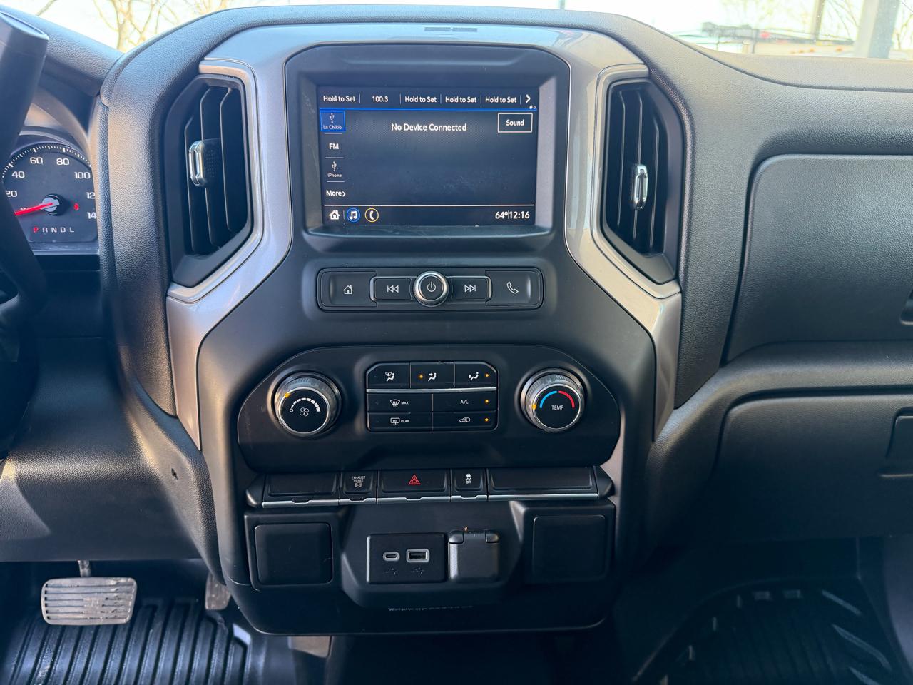 Chevrolet Silverado 3500HD Work Truck Crew Cab 4WD 2023