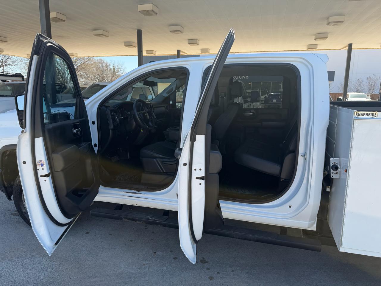 Chevrolet Silverado 3500HD Work Truck Crew Cab 4WD 2023