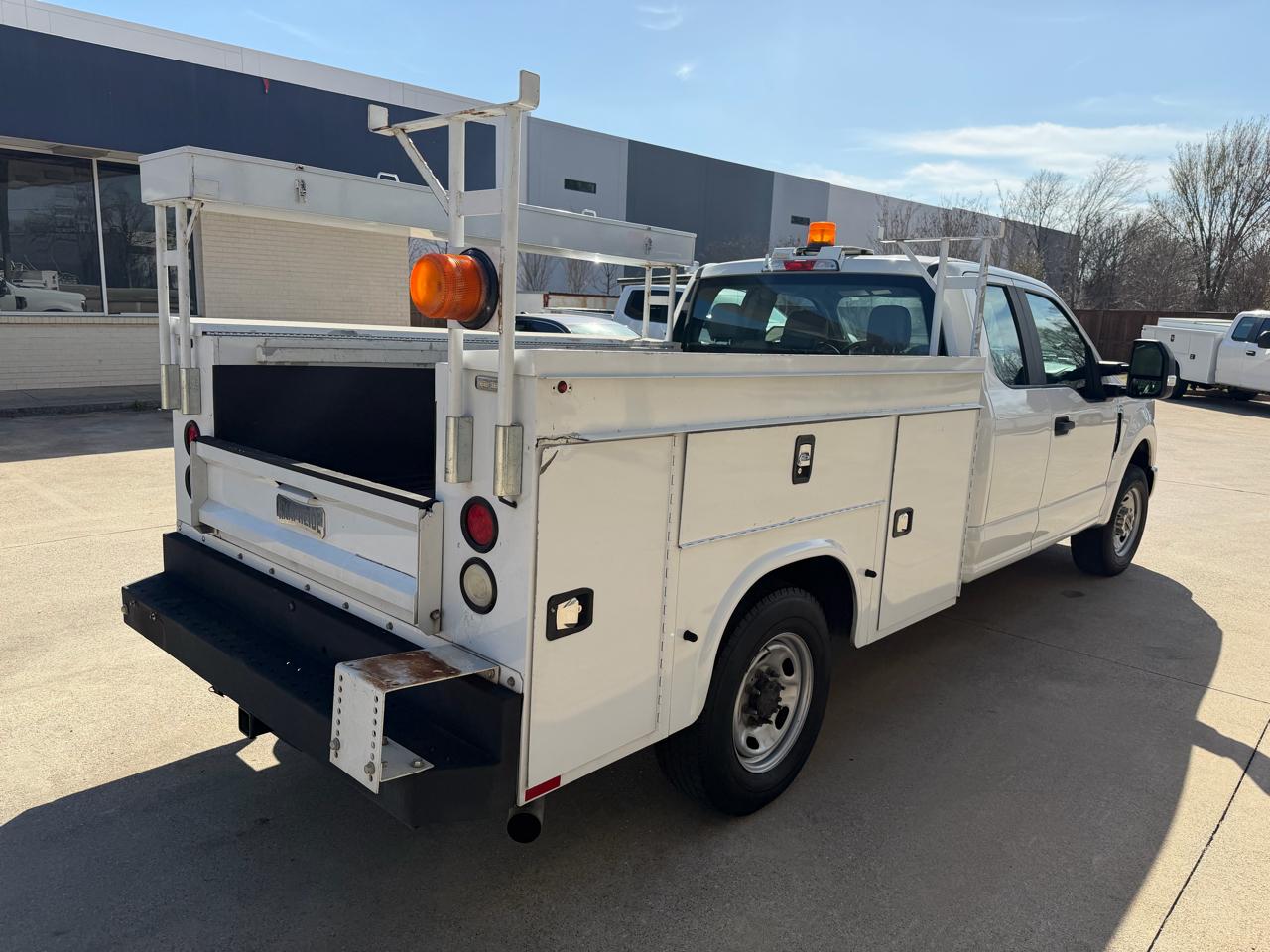 Ford F-350 SD XL SuperCab 2WD 2019