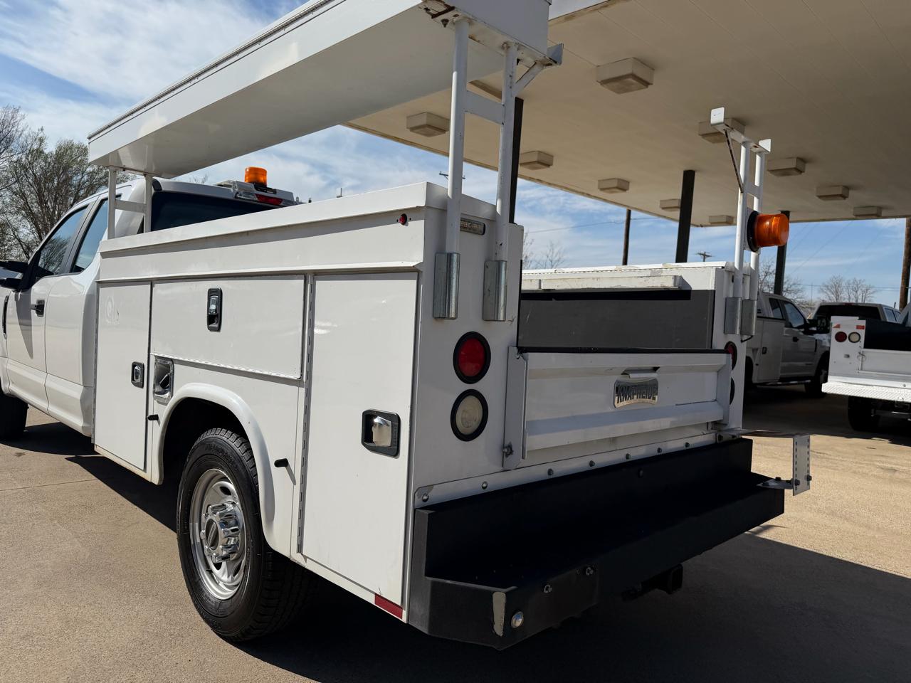 Ford F-350 SD XL SuperCab 2WD 2019