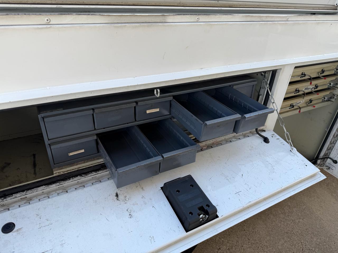 Ford F-350 SD XL SuperCab 2WD 2019