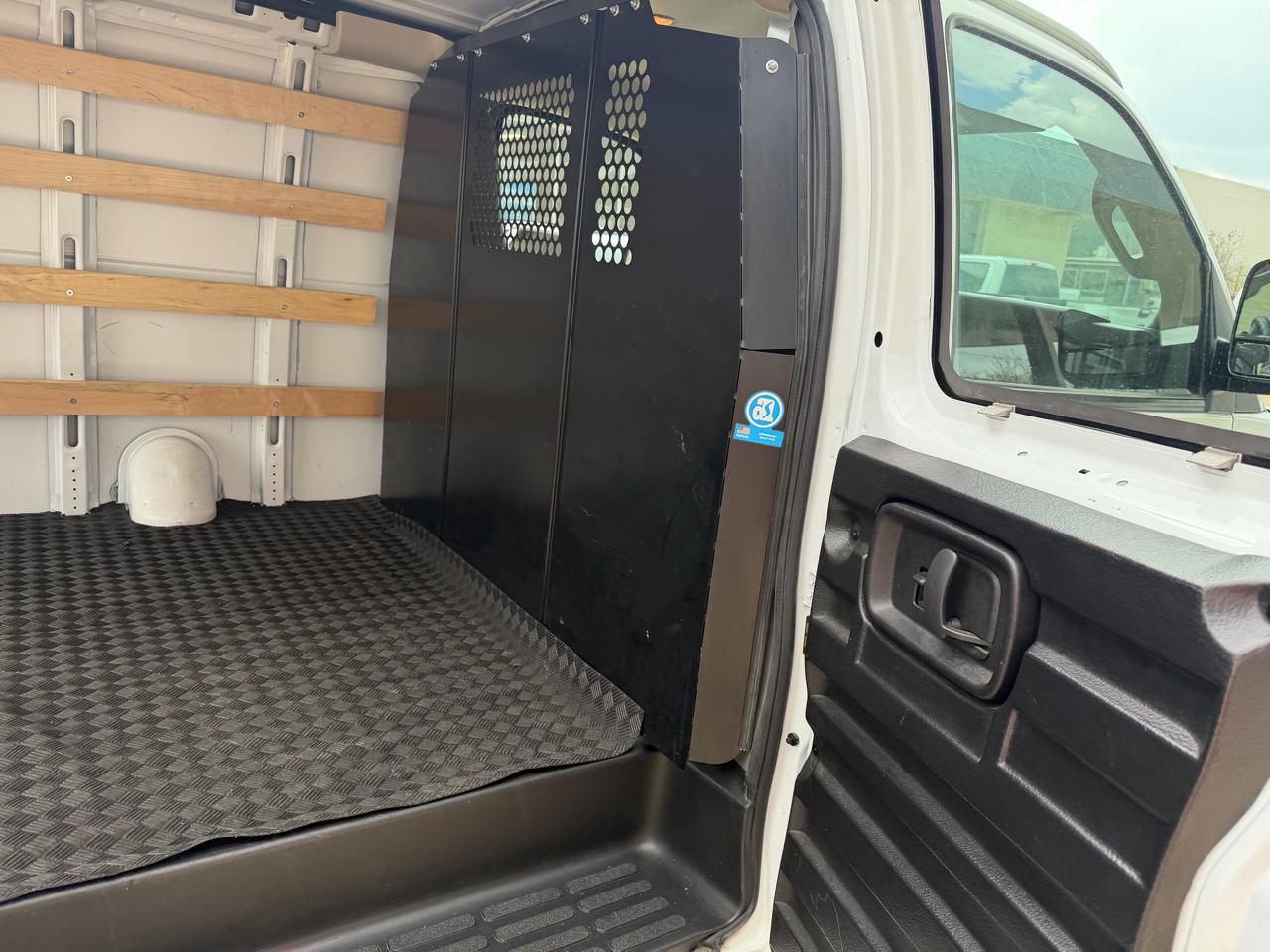 Chevrolet Express 2500 Cargo 2024