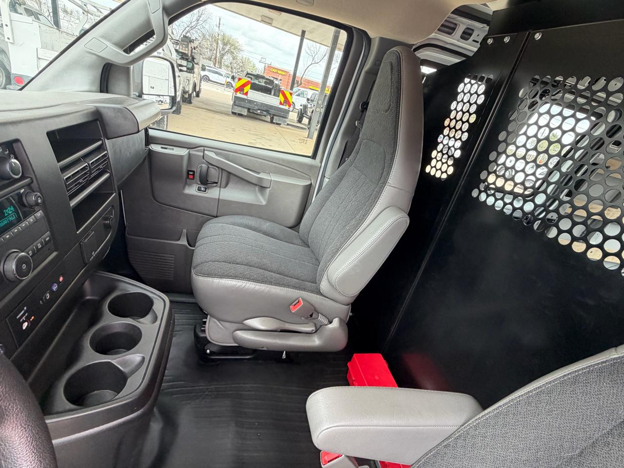 Chevrolet Express 2500 Cargo 2024