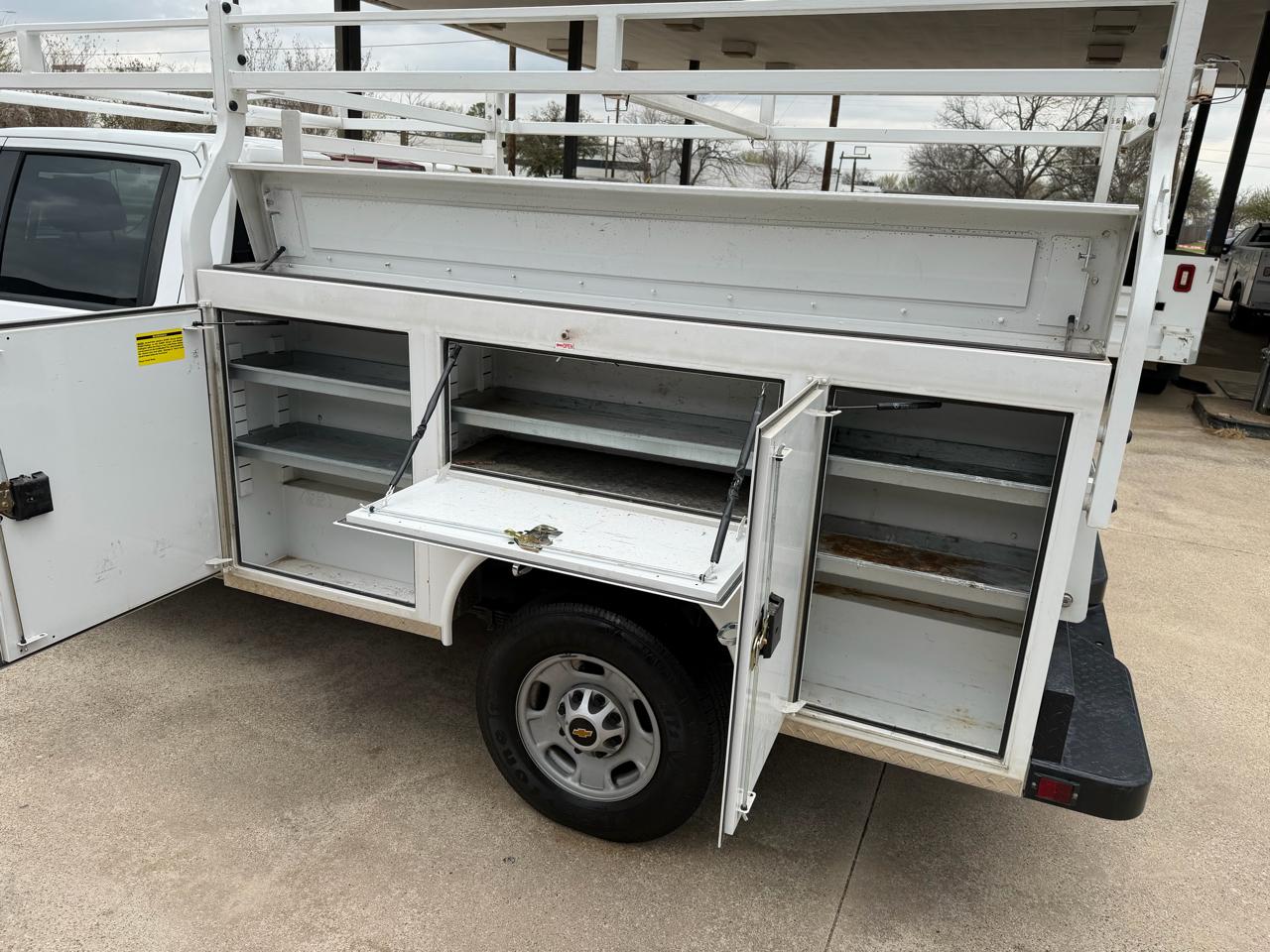 Chevrolet Silverado 2500HD Work Truck Crew Cab Short Box 2WD 2023