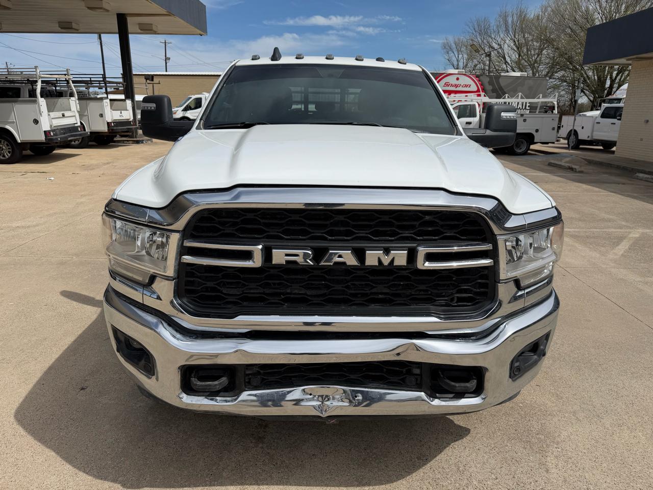 RAM 2500 Tradesman Crew Cab LWB 4WD 2024