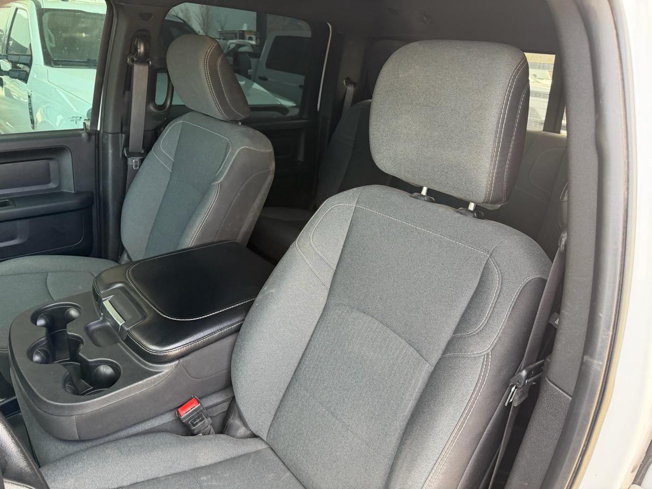 RAM 2500 Tradesman Crew Cab LWB 4WD 2024