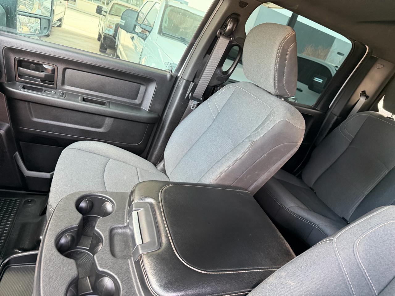 RAM 2500 Tradesman Crew Cab LWB 4WD 2024