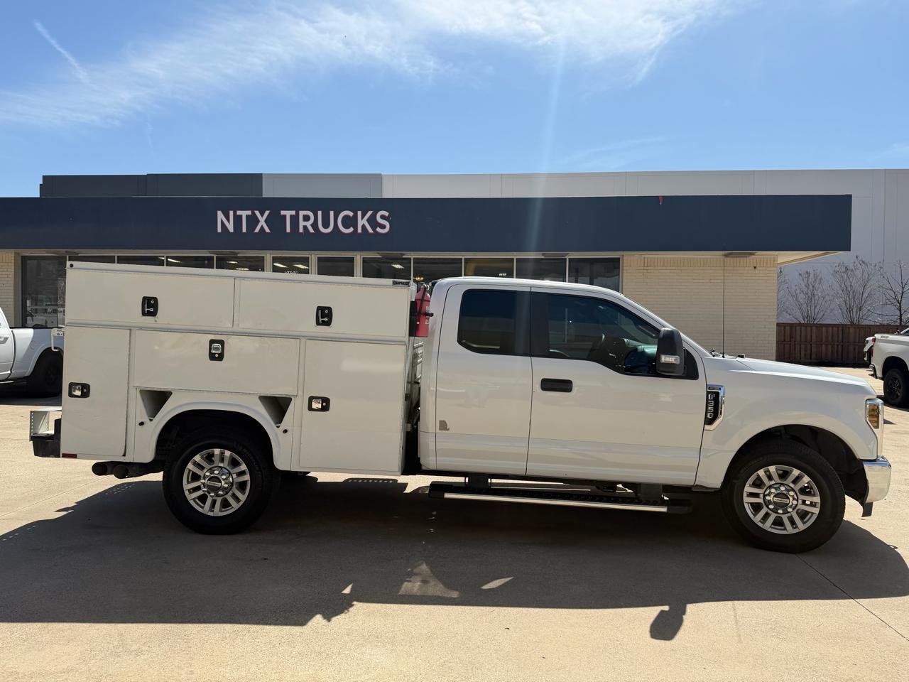 Ford F-350 SD XL SuperCab 2WD 2019